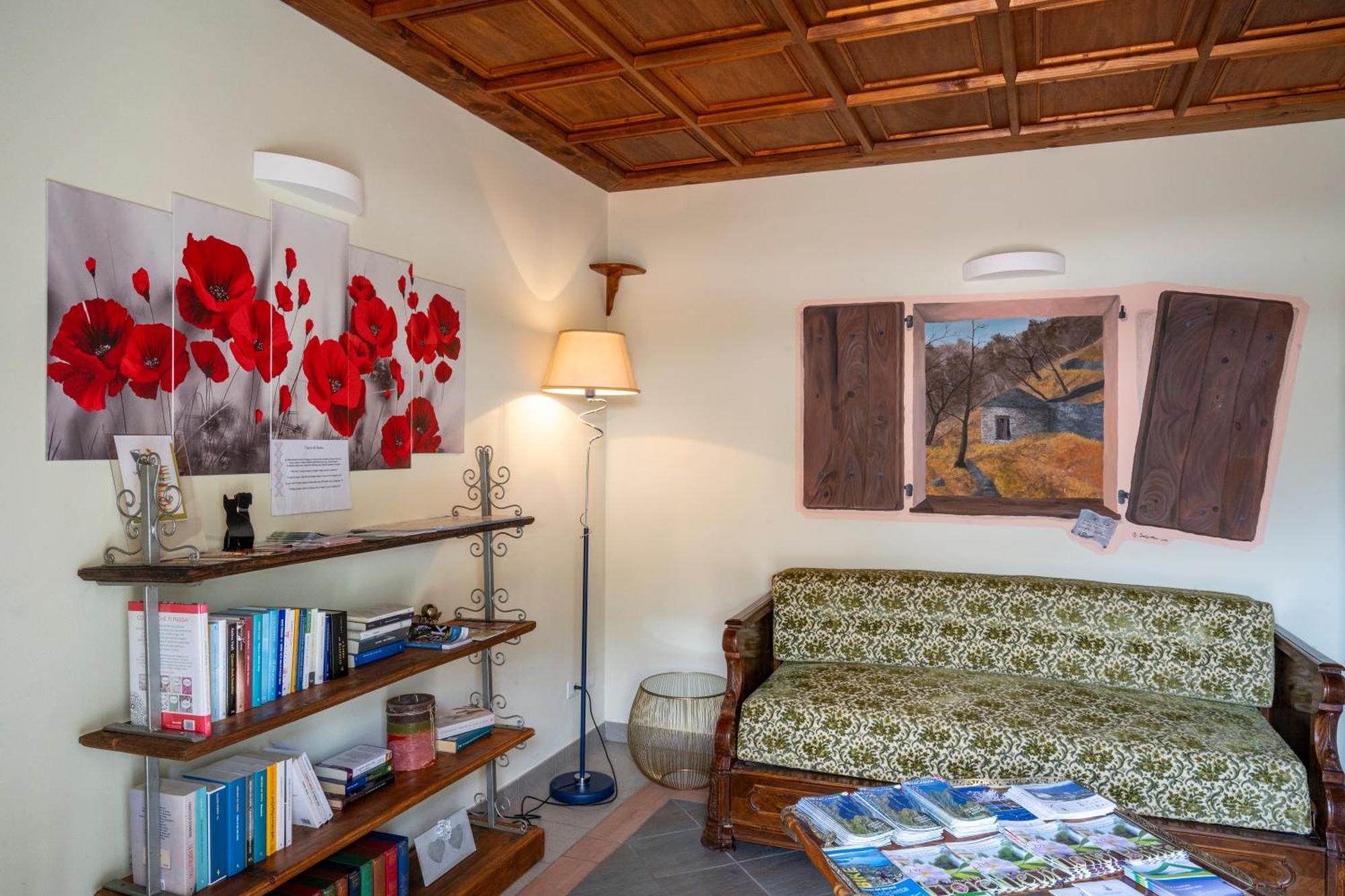 Cossogno Guesthouse Giulietta E Romeo מראה חיצוני תמונה